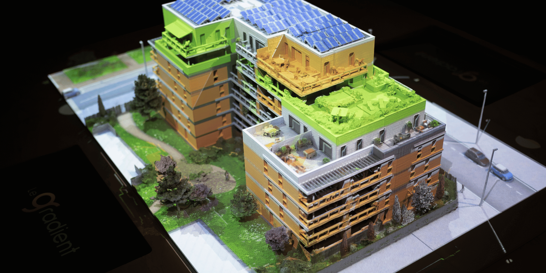 Maquette architecturale augmentée PAAM échelle bâtiment par le studio de création HOOPP Maquette architecturale augmentée PAAM échelle bâtiment par le studio de création HOOPP